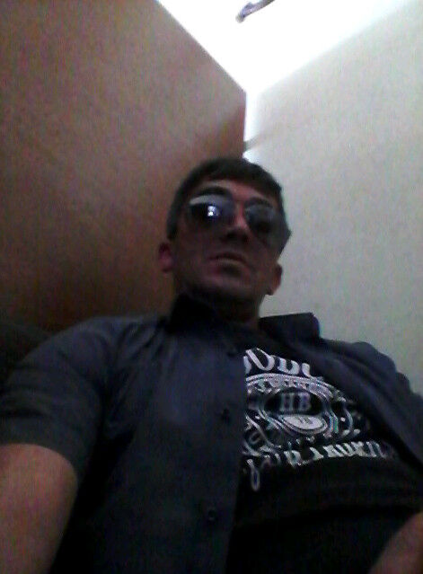  ,   Kamal, 47 ,   ,   , c 