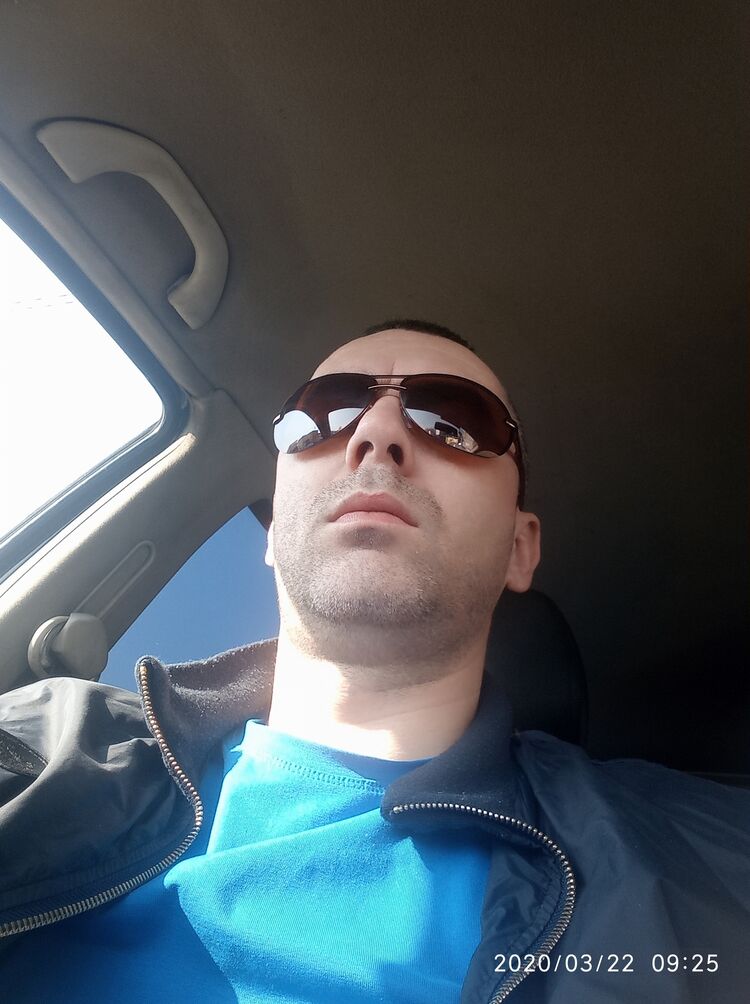  30461228  , 40 ,    