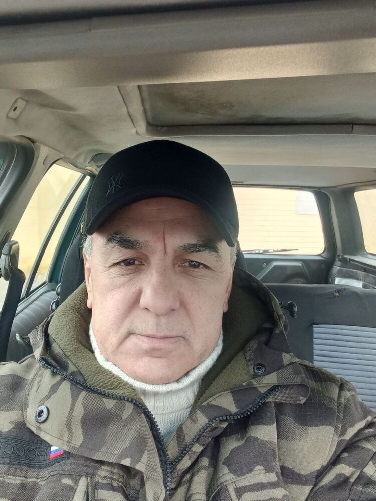  52922838  , 56 ,    