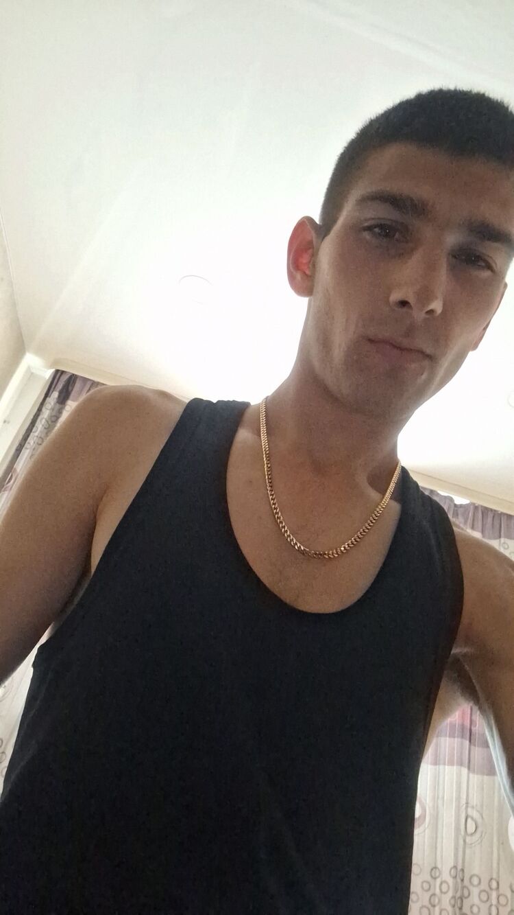  45389508  , 24 ,    