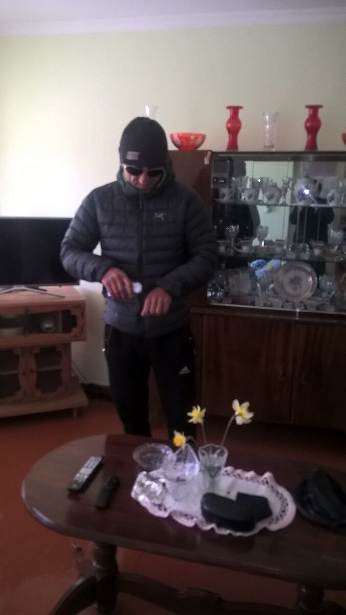  15667658  Jambul, 42 ,    