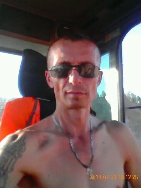  37125118  , 52 ,    