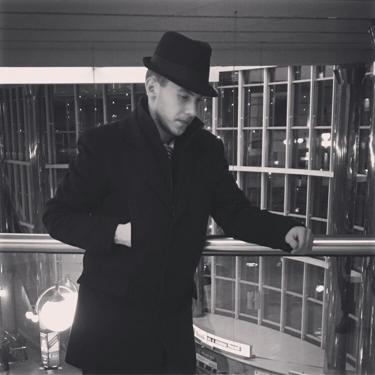 ���� 9054518 ������� Maxim, 30 ���, ���� ���������� � ������