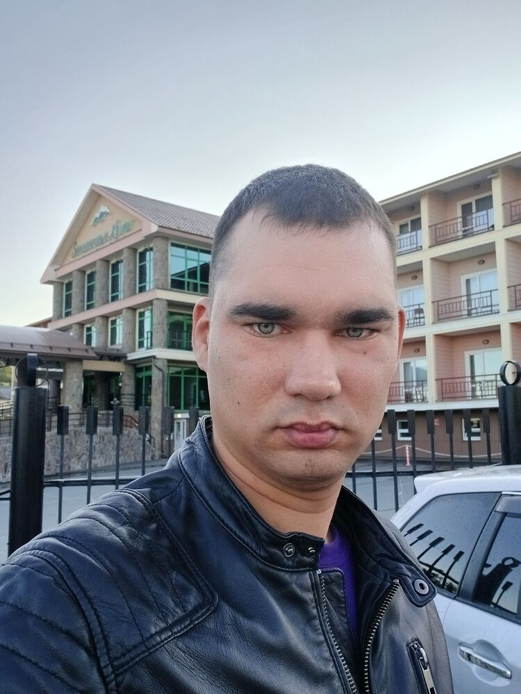  53435048  , 28 ,    -