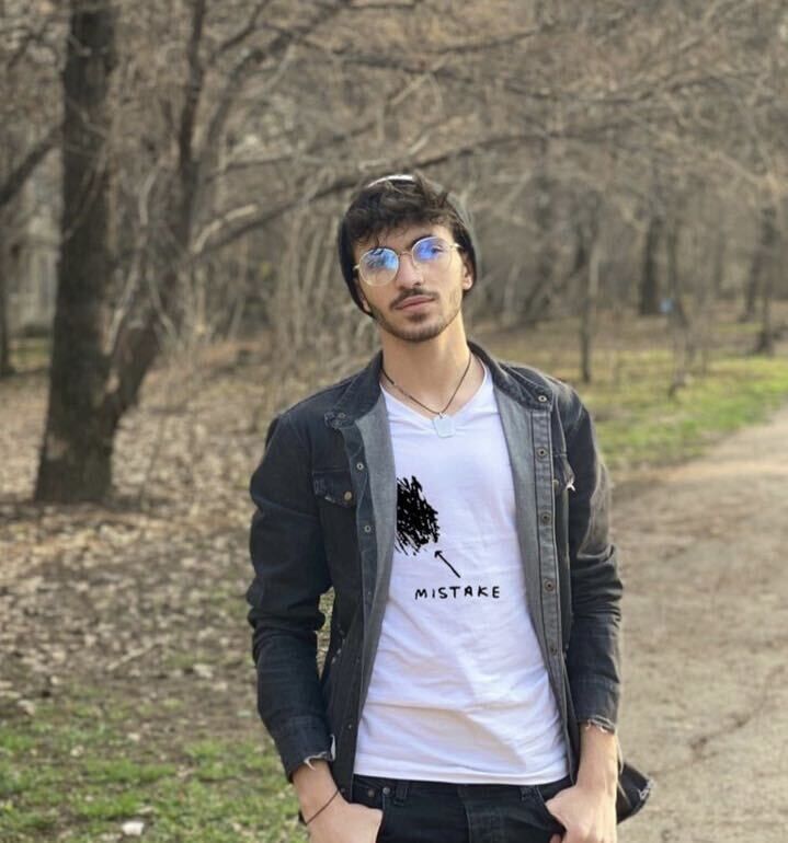  Al `Ayn,   Qasem, 25 ,   ,   , c 
