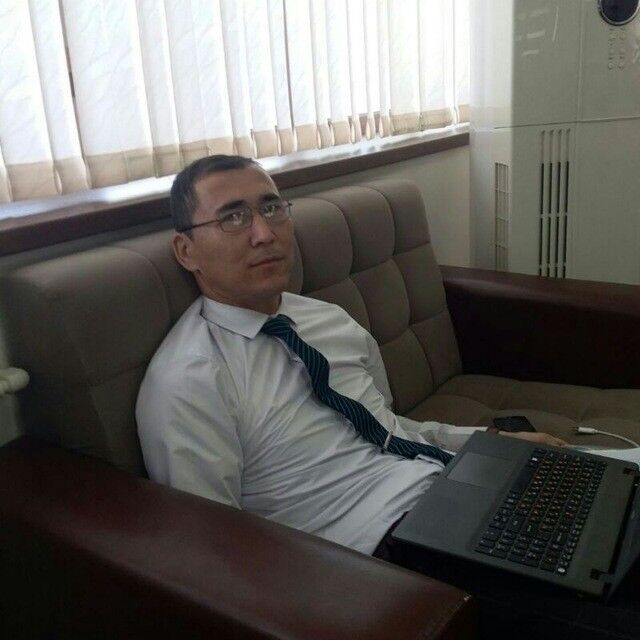  18840808  Uchqun, 33 ,    