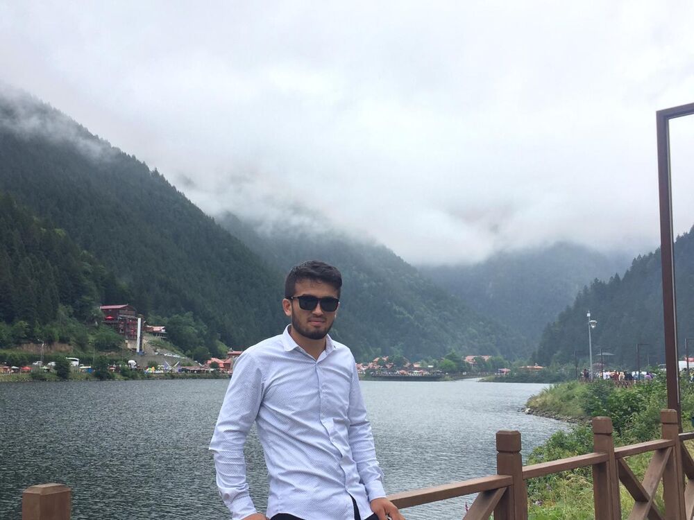  39610338  Furqon, 27 ,    