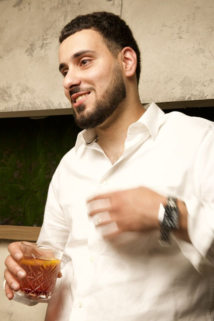 ���������� �����-���������, ���� ����� Sam, 24 ����, ������������ 