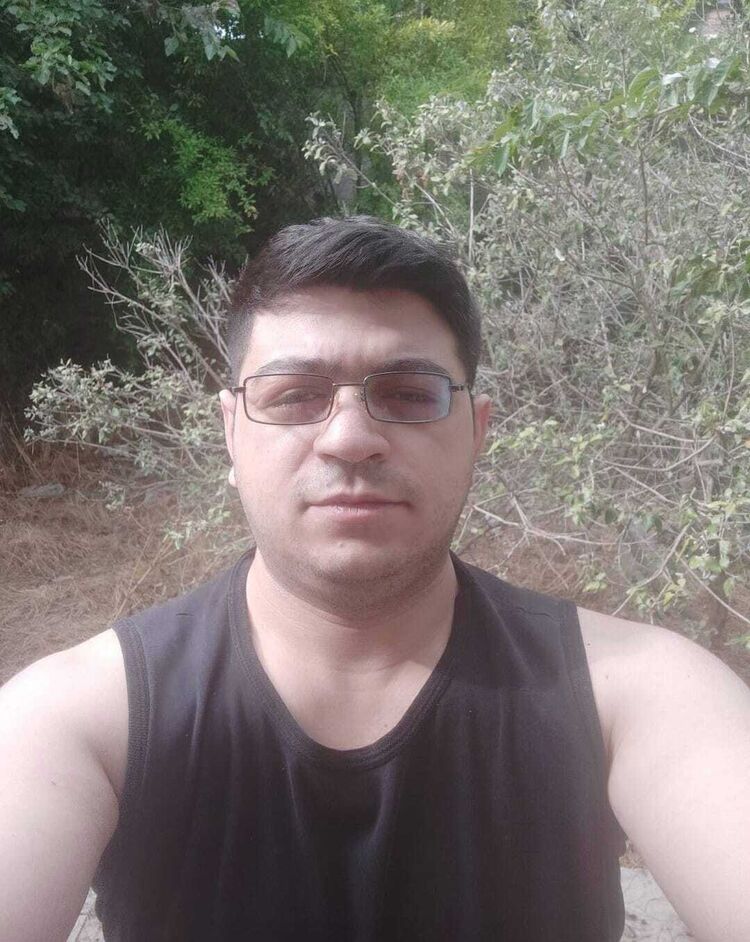  48015098  , 34 ,    