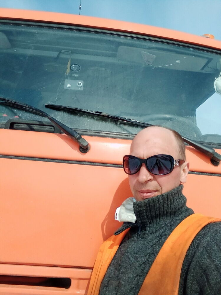  19956968  , 45 ,    