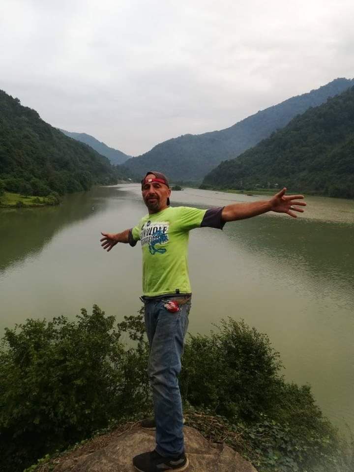  42490888  Goga, 48 ,    