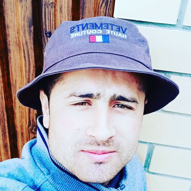  31579108  , 31 ,     