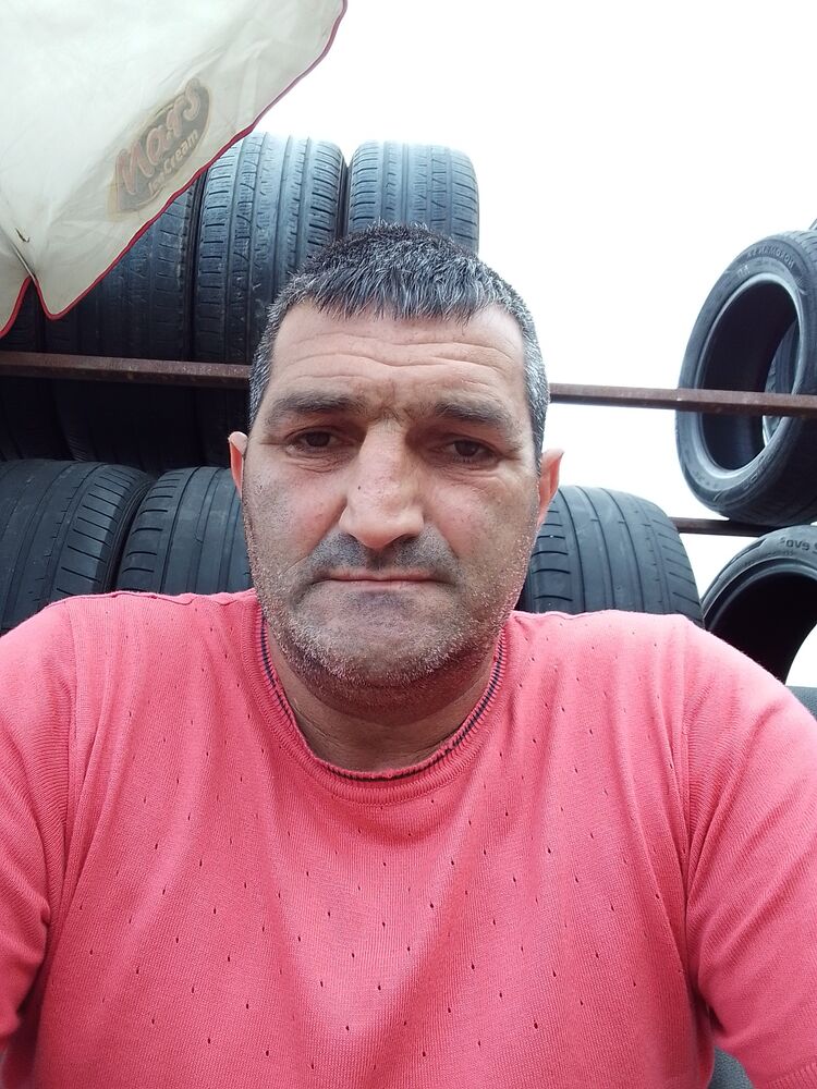  27591778  , 46 ,    