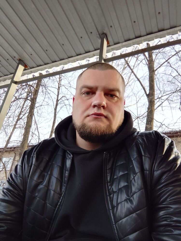  41874588  Egor Gulin, 31 ,    