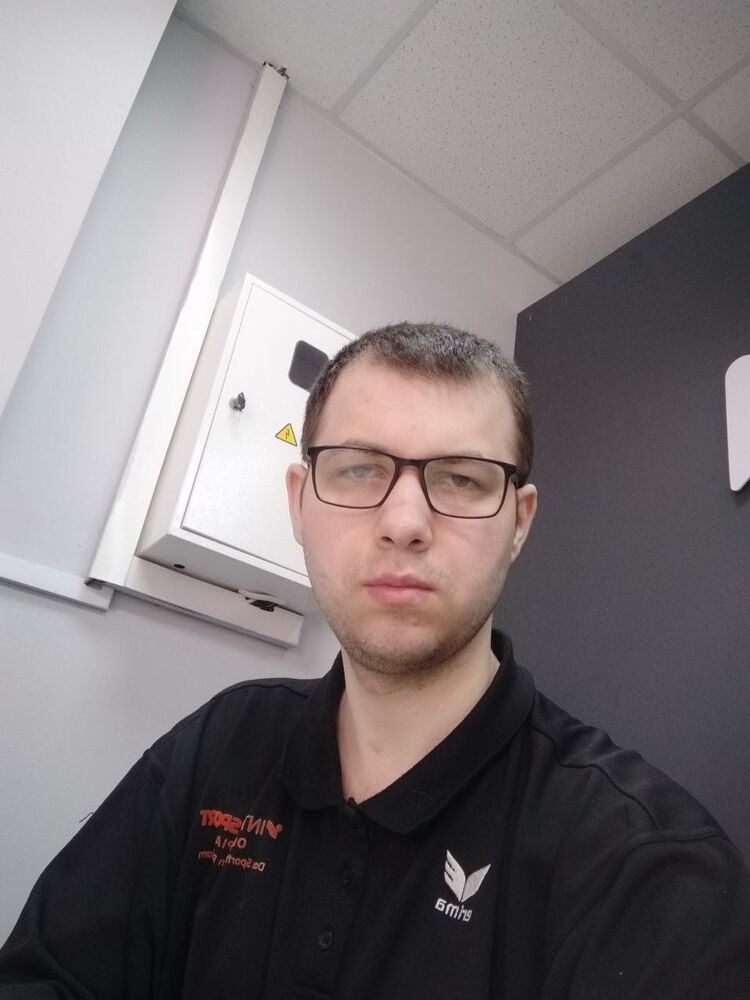  52679318  , 24 ,    