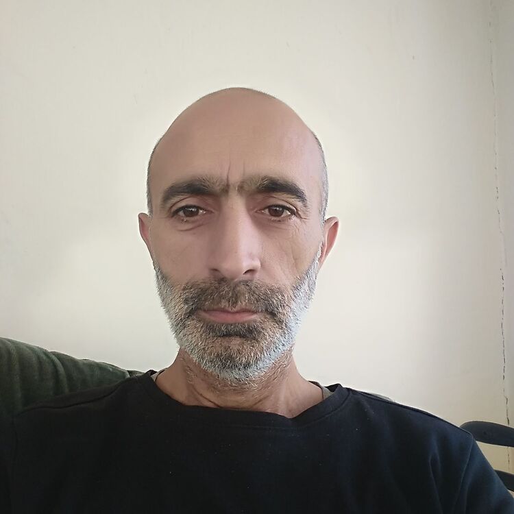  45999178  Murat, 53 ,    