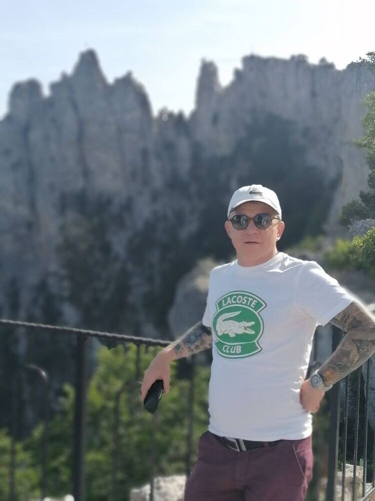  ,   , 40 ,   ,   