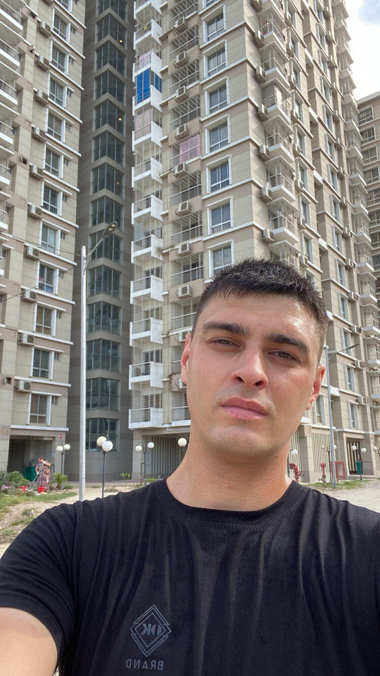  ,   Petyan, 31 ,   ,   