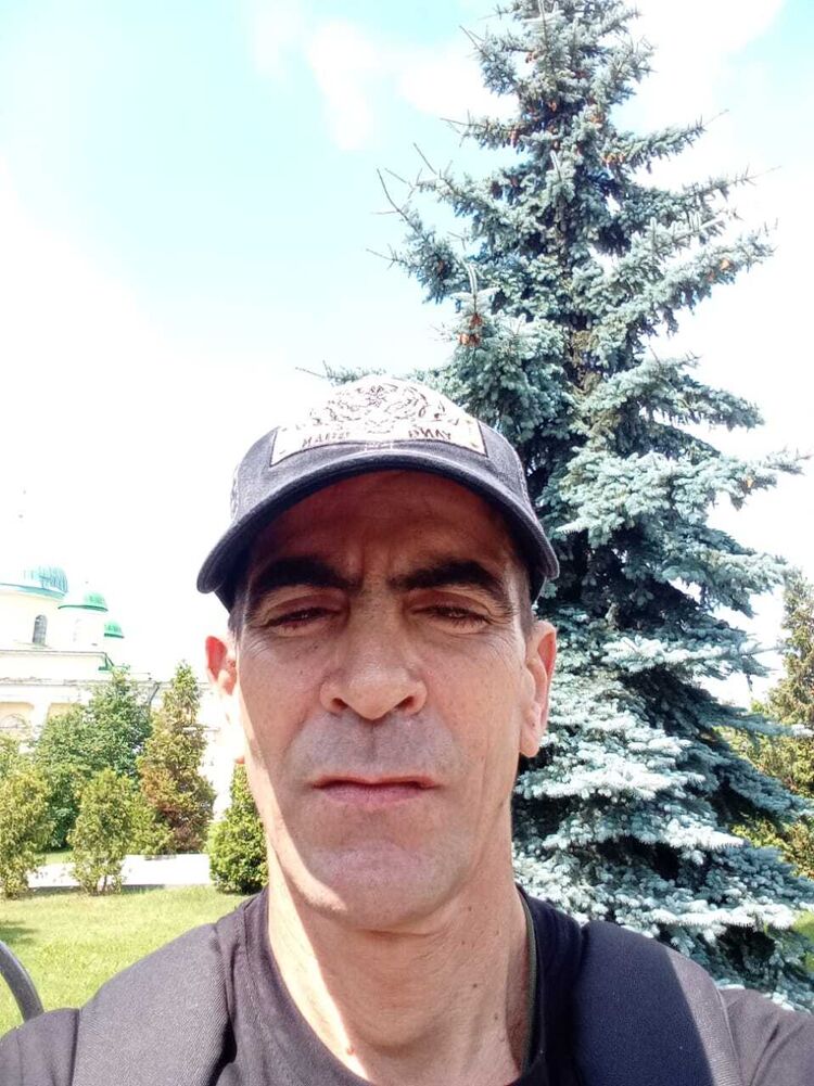  48886068  FRANCIS, 49 ,    