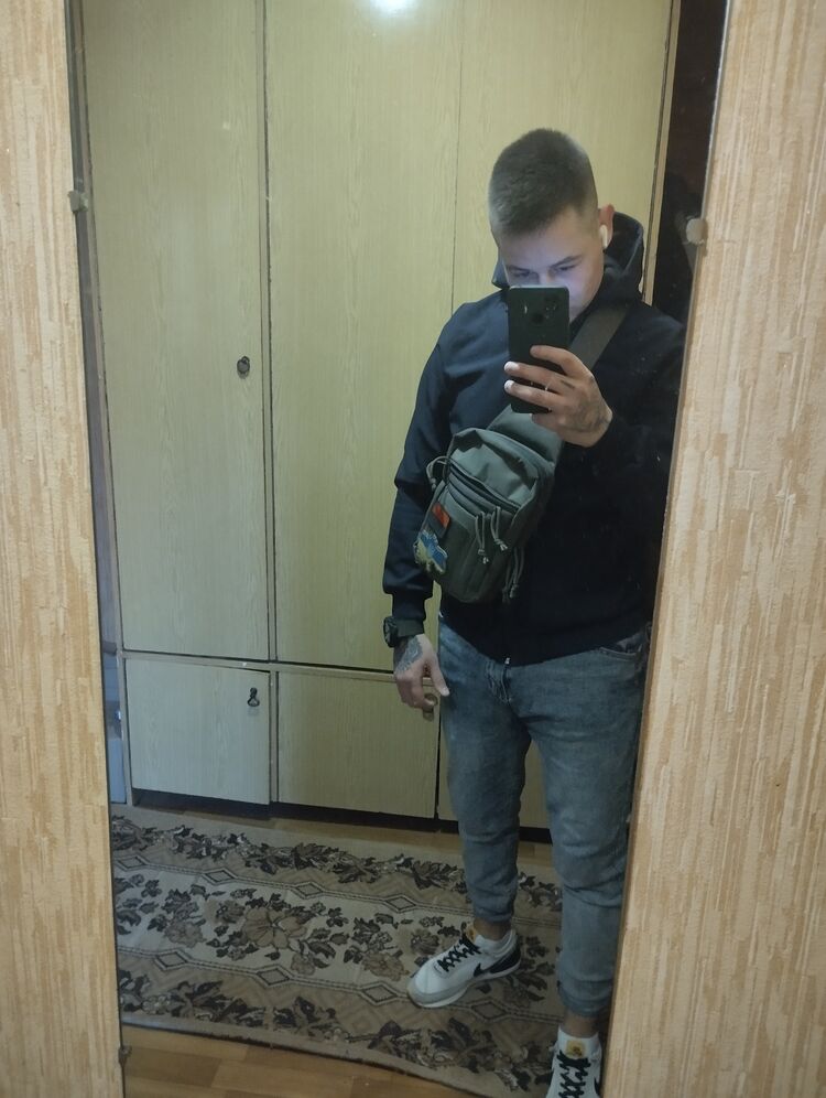  37302668  , 26 ,    -