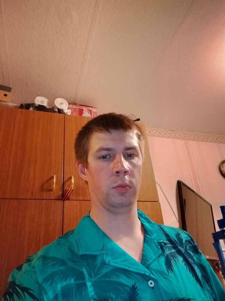  40713518  , 32 ,    