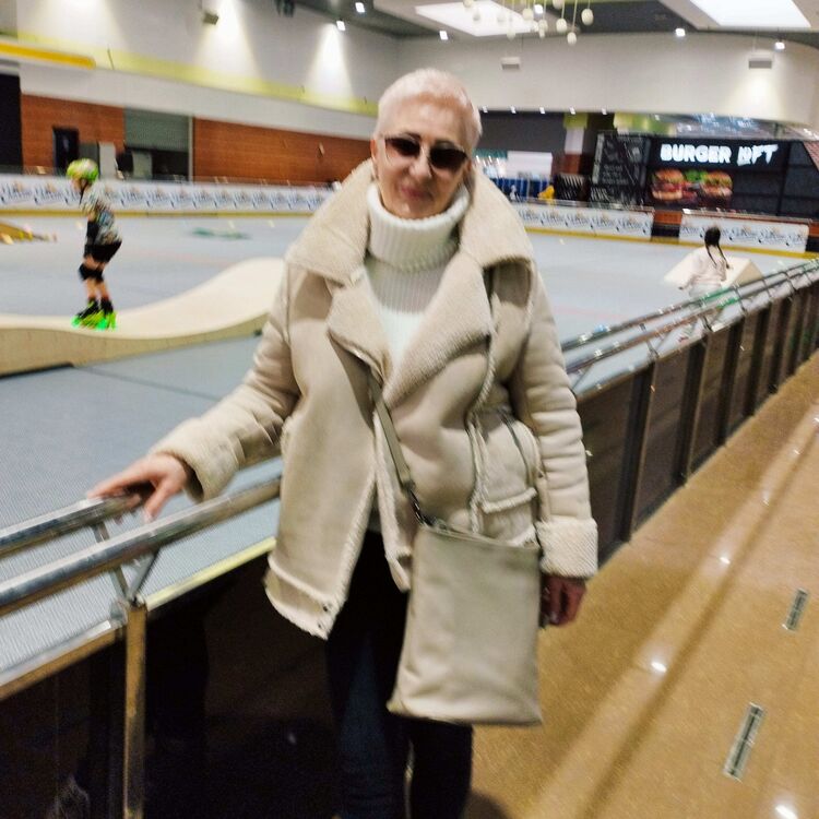 ,   Mila, 59 ,   ,   , 