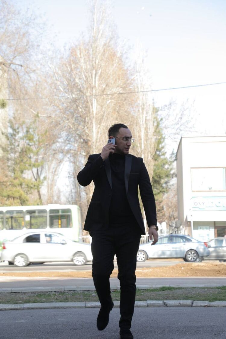 ���� 25475338 ������� Davron, 36 ���, ���� ���������� � ��������