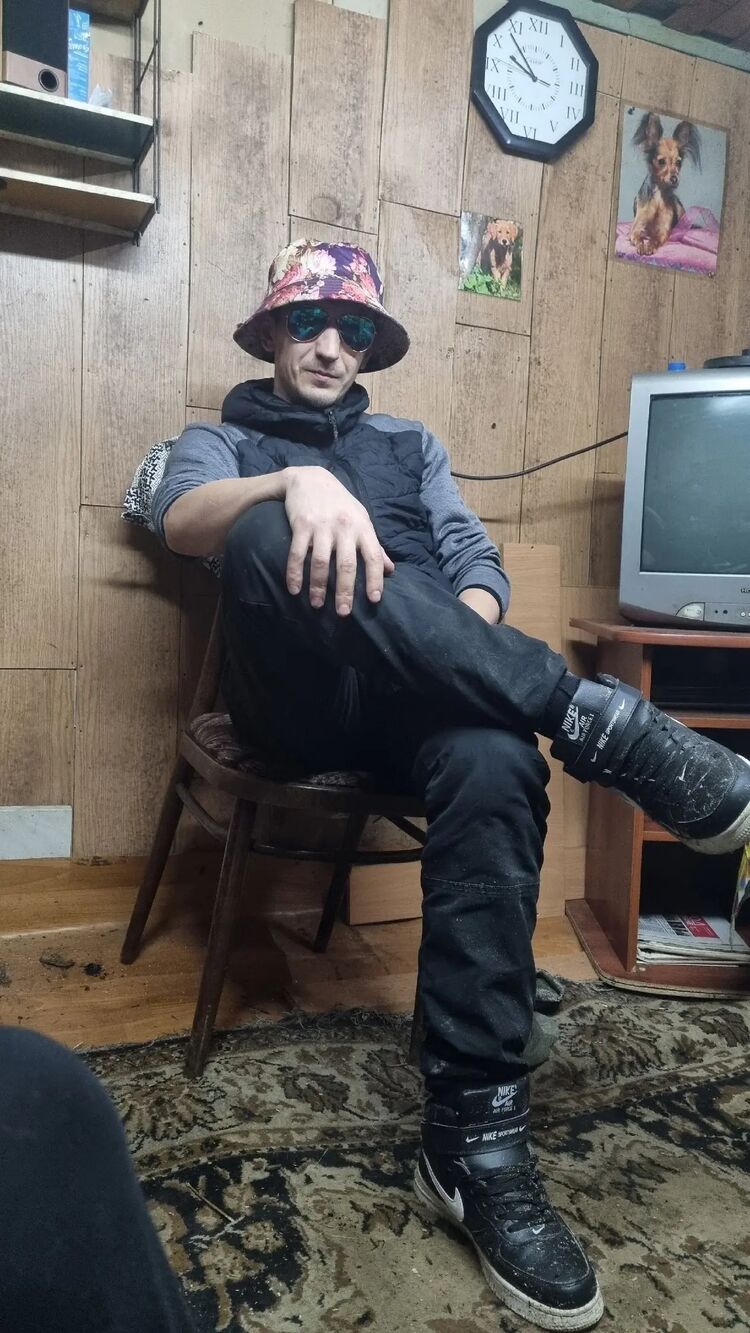  40717288  , 36 ,    