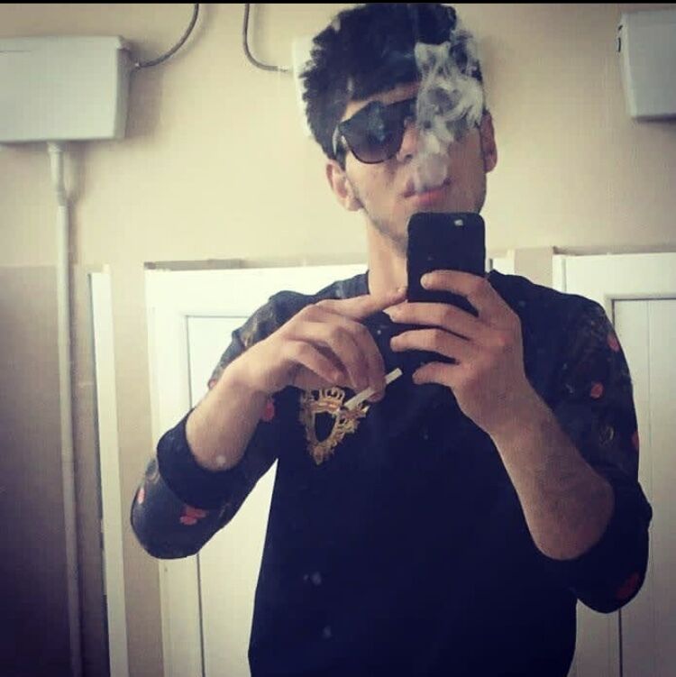  41217988  , 20 ,    