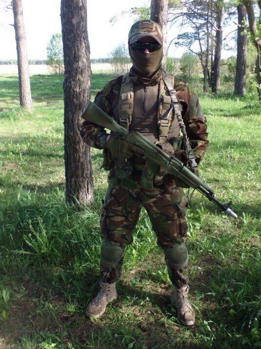  ,   Anton, 40 ,   
