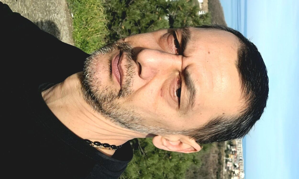  48597698  Alexsandre, 49 ,    