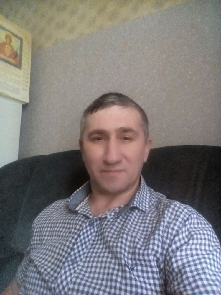  8987808  , 55 ,    