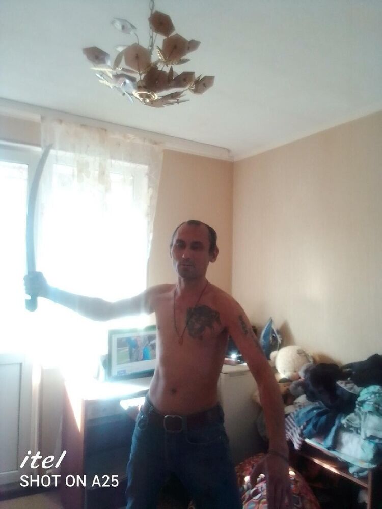  48352348  , 44 ,    