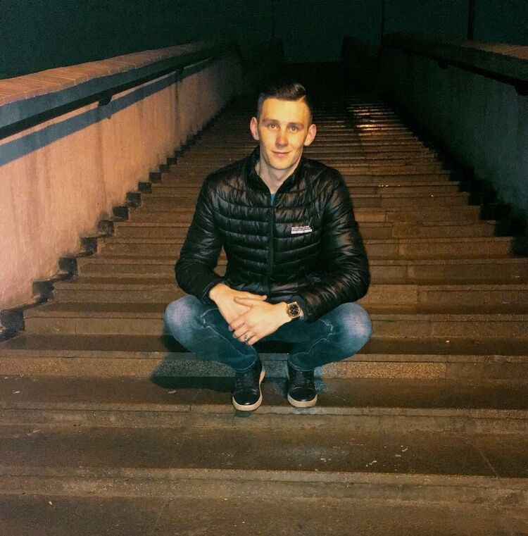  ,   , 27 ,   