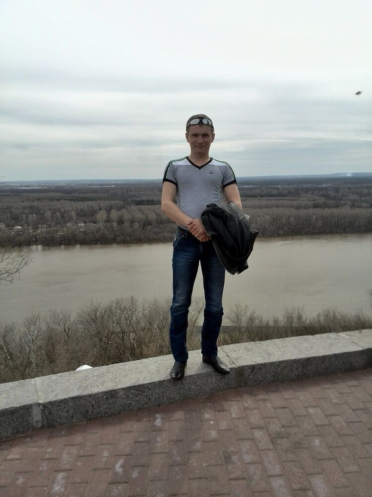  ,   Garin, 44 ,   