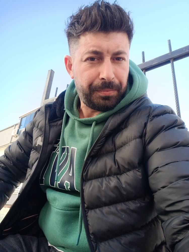  47730958  Kadir, 36 ,    