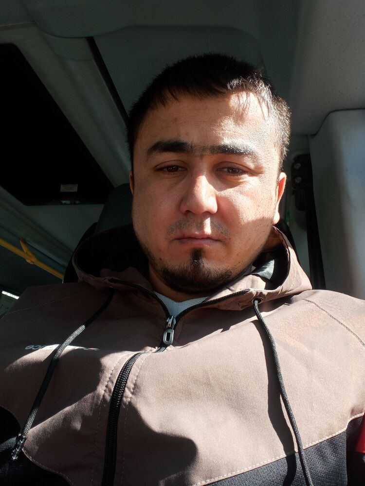  35817898  , 33 ,    -