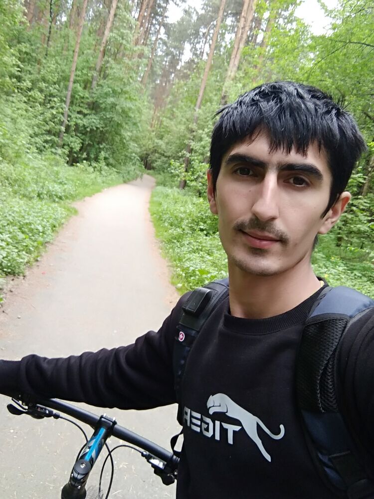  ,   Sultan, 27 ,   ,   