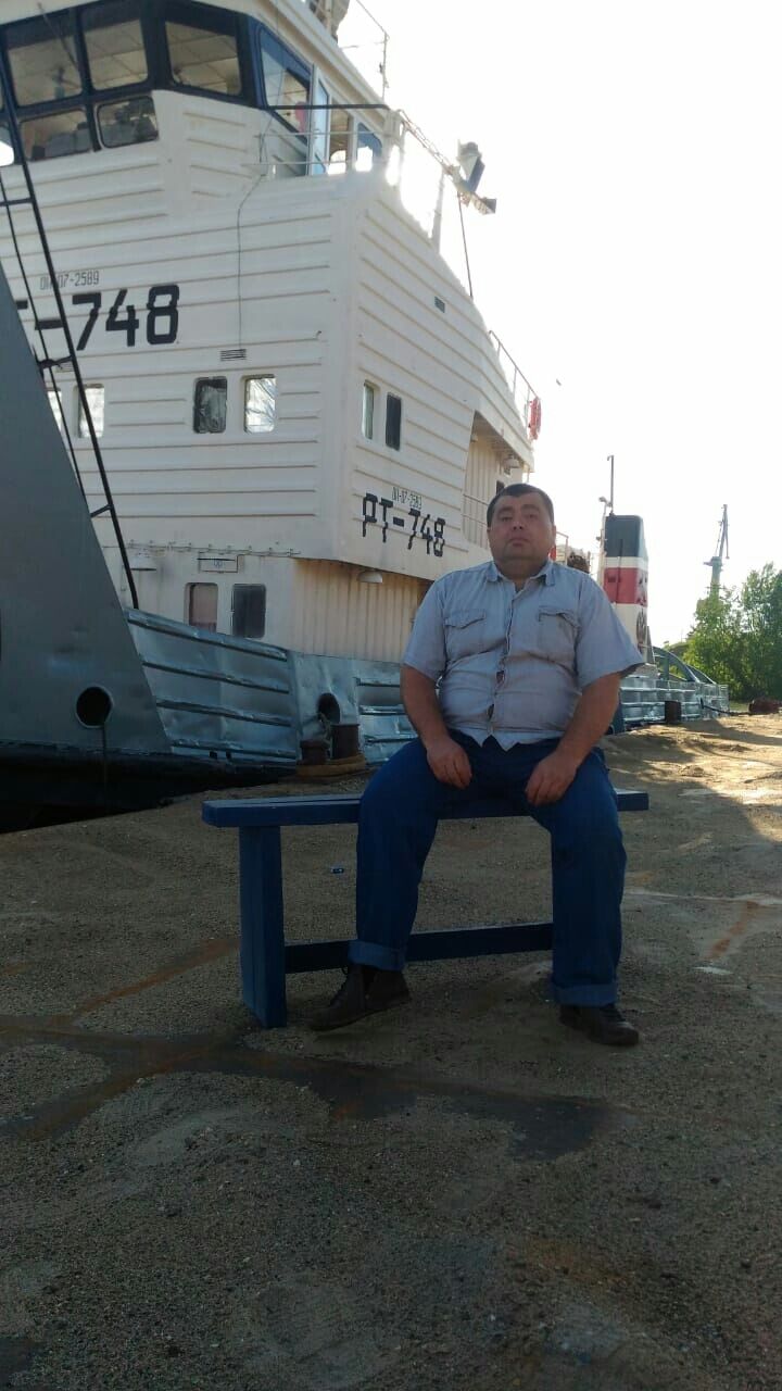  40200448  , 54 ,    