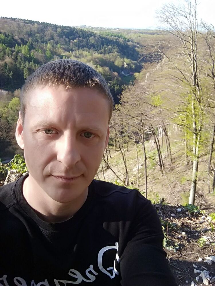  Warszawa,   , 42 ,   ,   