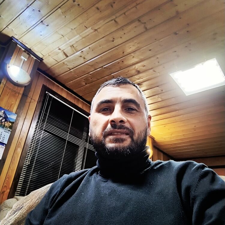  51170868  Zamin, 38 ,    