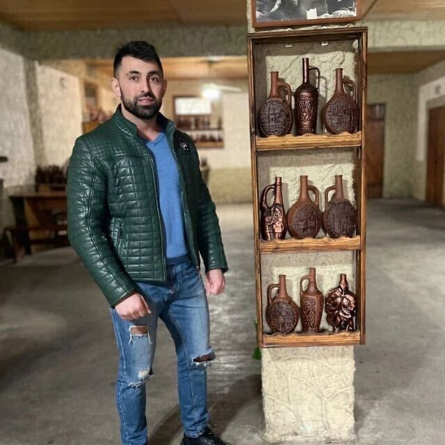  47748648  , 30 ,    