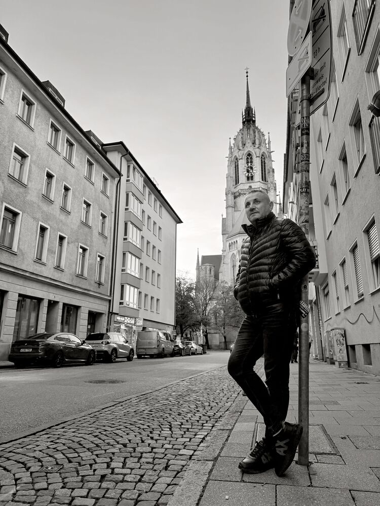  54692738  CAGLAYAN, 45 ,    