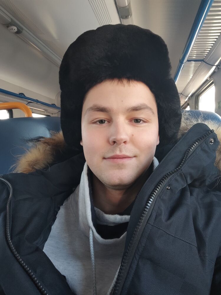  31062958  , 24 ,    
