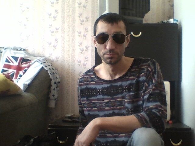  ,   Rudik, 47 ,   