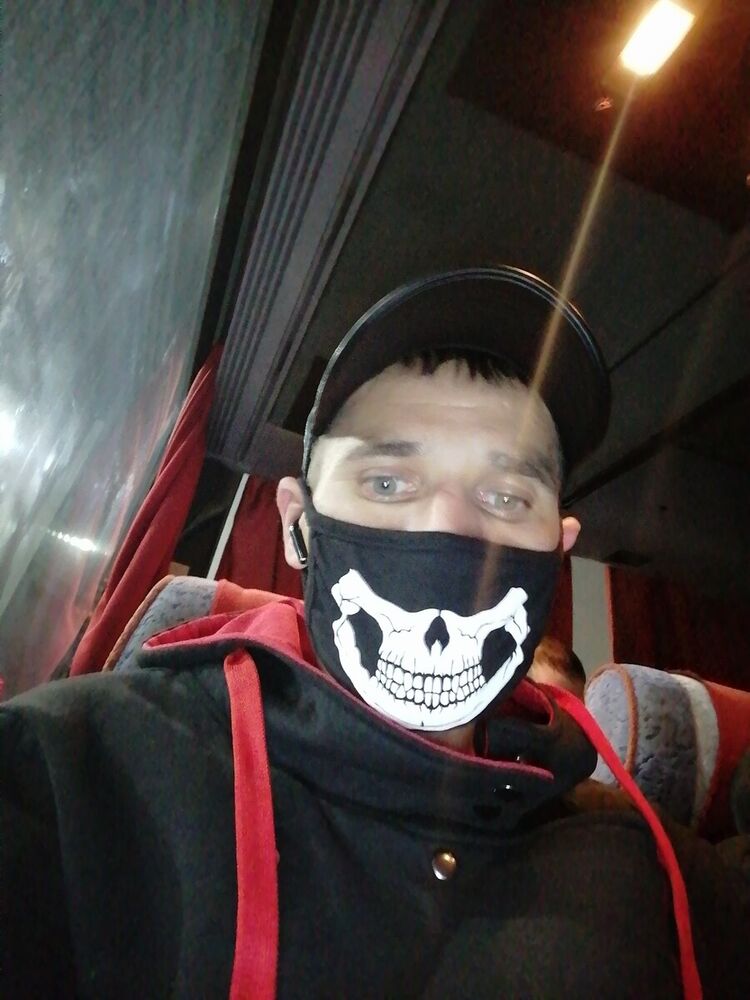  21869768  , 39 ,    