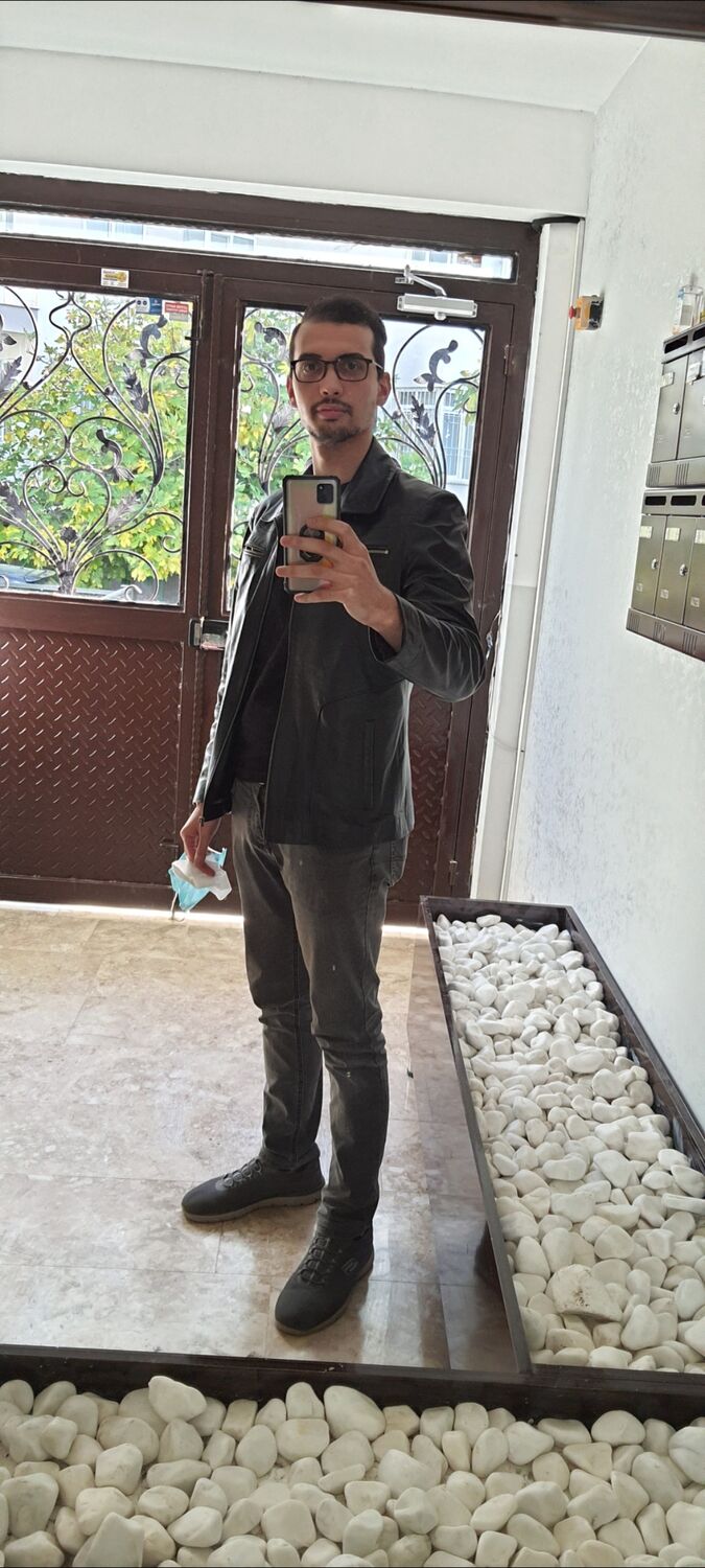  ,   Maath akram, 28 ,   ,   , c 