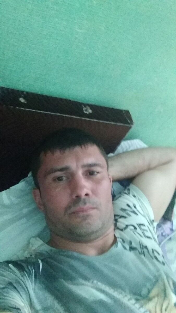  --,   , 43 ,     , c 