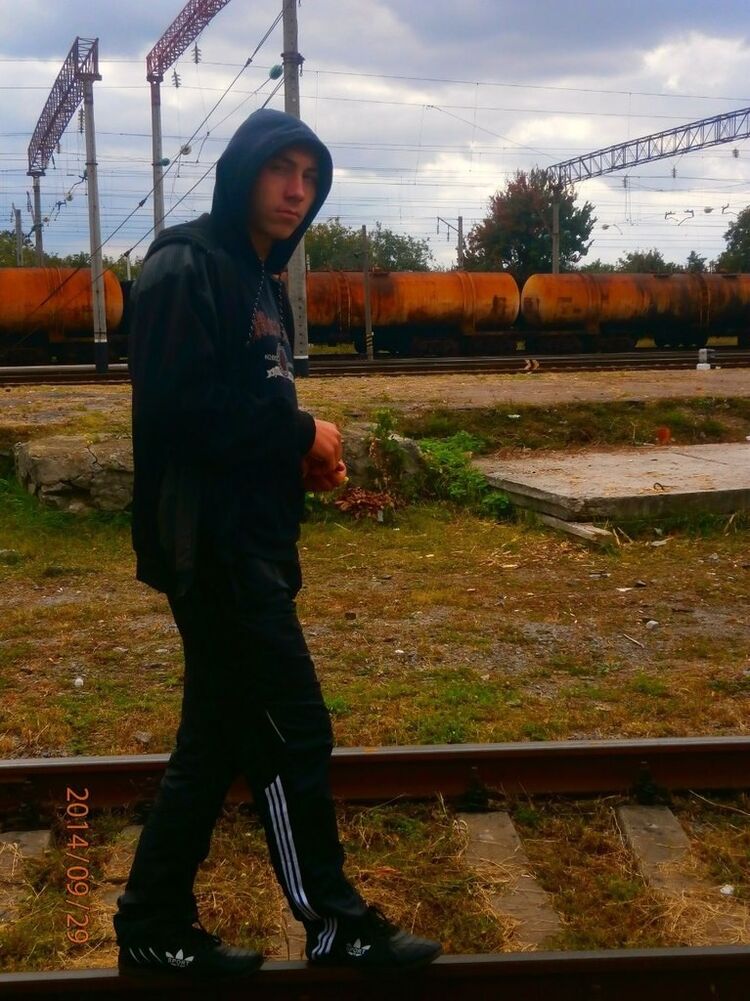  8817388  , 30 ,    