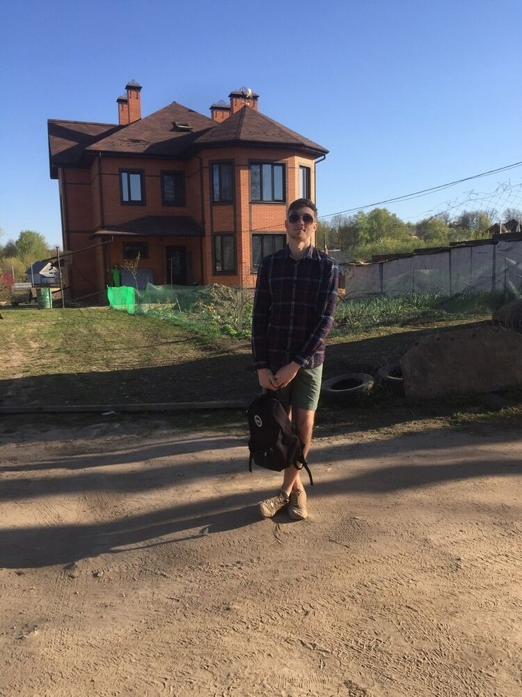  18025378  , 27 ,    